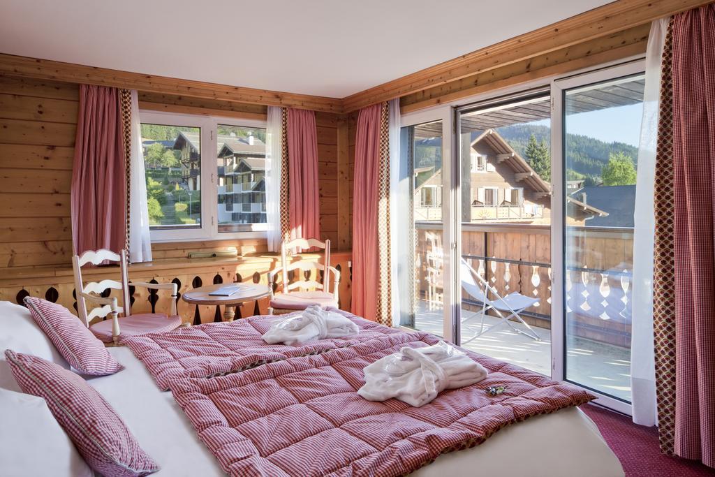 Chalet-Hotel La Marmotte, La Tapiaz & Spa, The Originals Relais لي جيه الغرفة الصورة