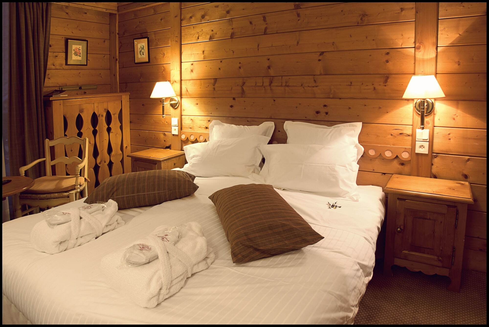 Chalet-Hotel La Marmotte, La Tapiaz & Spa, The Originals Relais لي جيه المظهر الخارجي الصورة